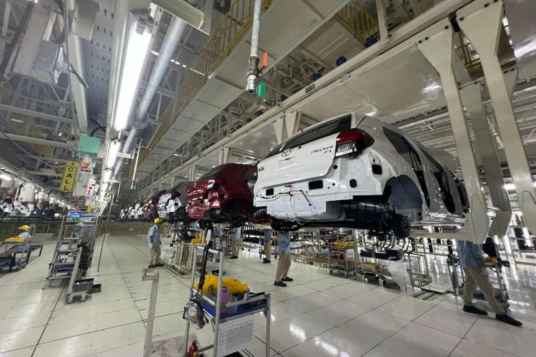 Cek Fakta Daihatsu Tutup, Dialihkan jadi Toyota