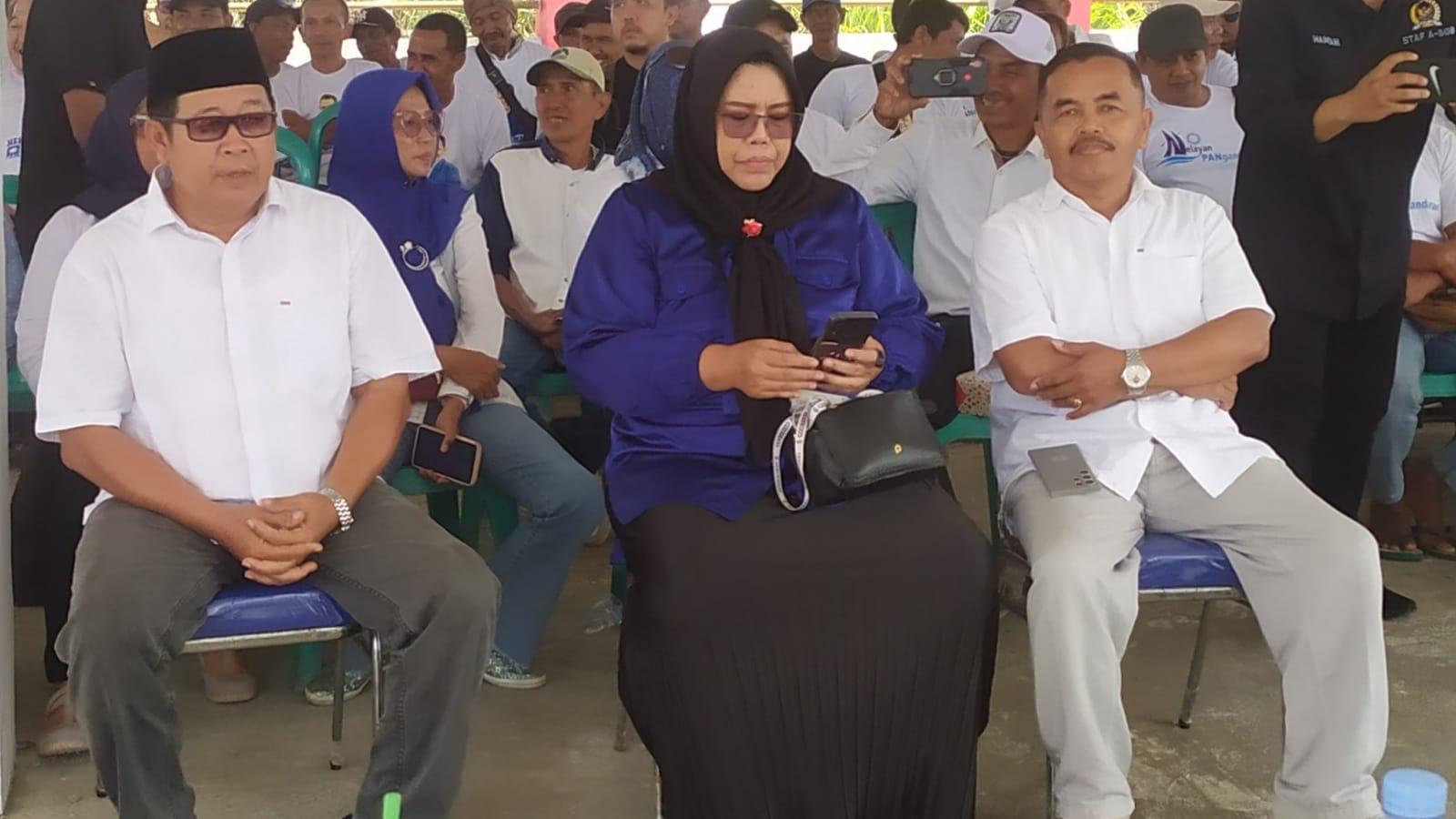 Anggota DPRD Pangandaran Fraksi PAN Kawal Penyeraan Bantuan Nelayan